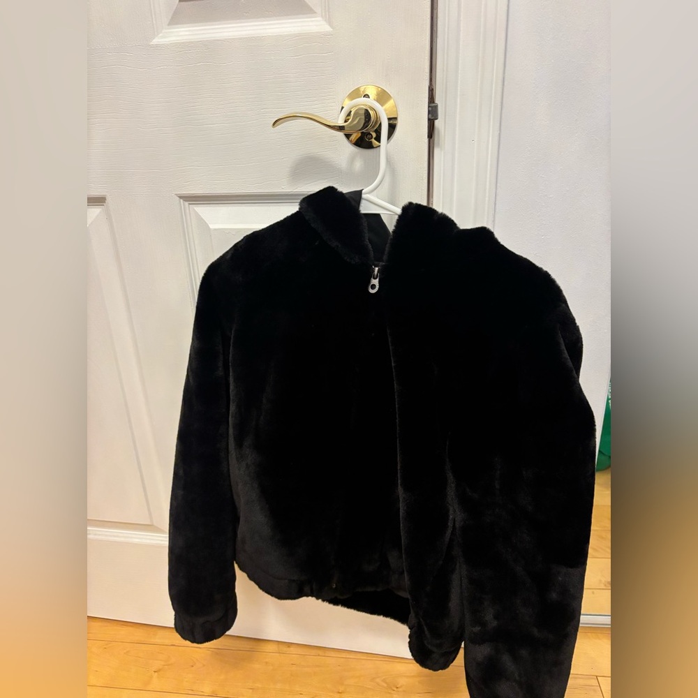 women’s Black furry ONLY jacket
